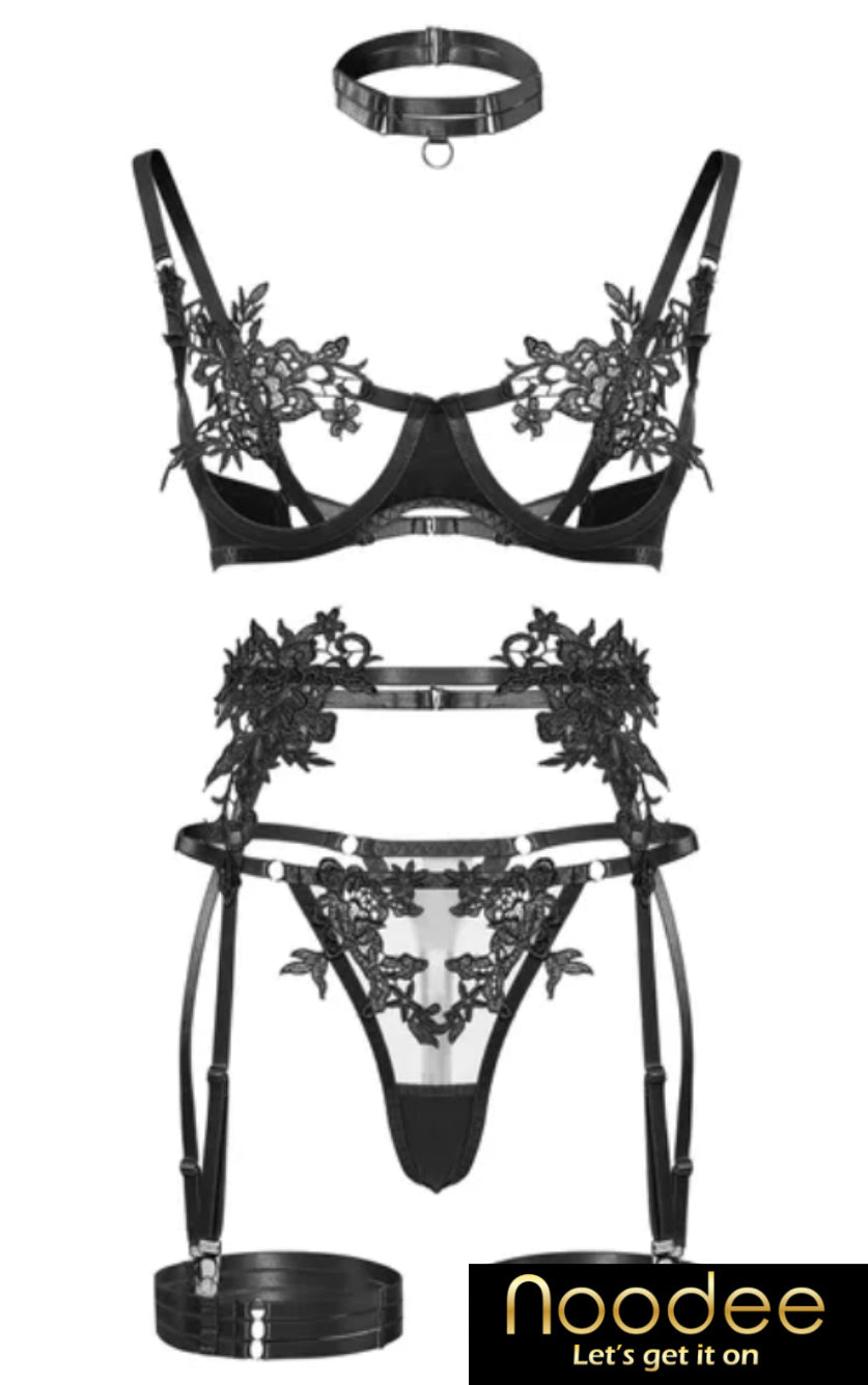 The Floral Lace  5-Piece Lingerie Set | Sophisticated Bra, Knickers, Suspender Belt and Garters